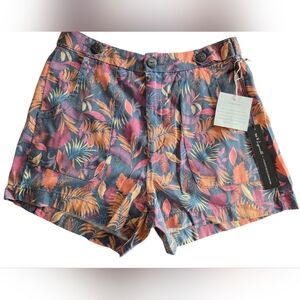 Nicole Miller New York Women's Tropical Print Chino Shorts Size 6